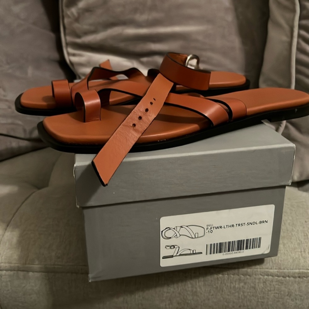Everlane